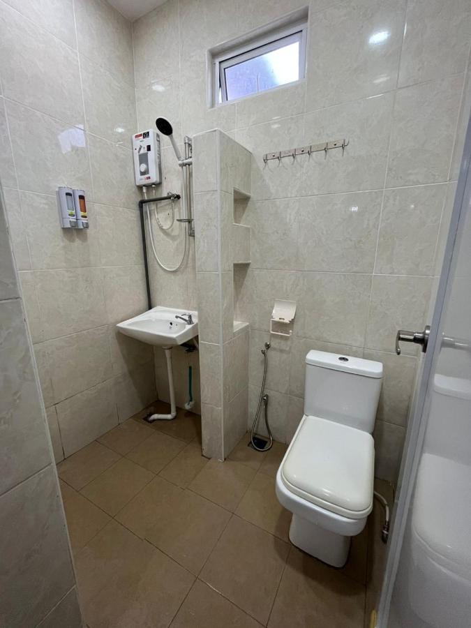Sungai Ujong Home Stay 乔治敦 外观 照片
